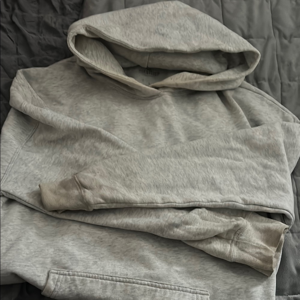 grey hollister hoodie